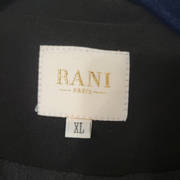 Rani Paris Women's Black Jacket with Gold Buttons Size XL - Picture 4 of 8